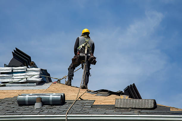 Professional Gutter Installation technician working in Whiteland, IN